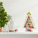 thumbnail of WellHome - Estatueta de árvore de Natal em MDF com decoração em cor natural, altura 29 cm.