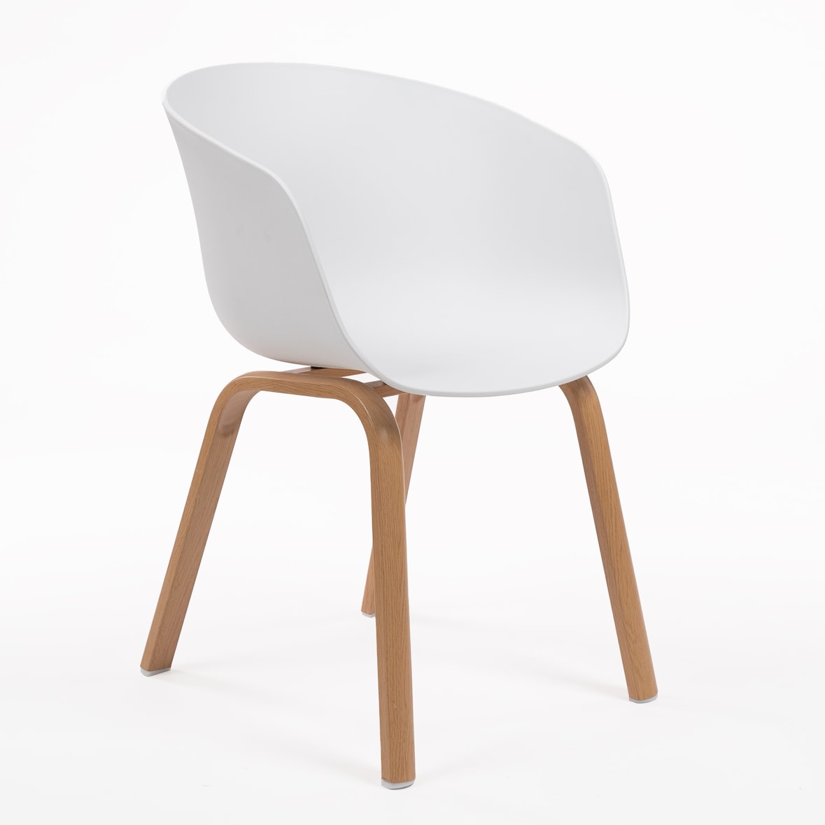 Simpatica sedia bianca dal design italiano, 54 x 52 x 76 cm