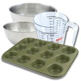 thumbnail of Set pâtisserie avec moule à 12 muffins revêtu cire de carnauba, 2 bols à mixer, verre mesureur et spatule Zenker