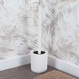 thumbnail of Brosse WC avec support en résine striée Blanc mat