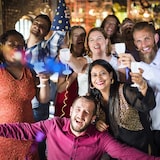 thumbnail of Relaxdays Weingläser Kunststoff 12er Set, bruchfest, BPA-frei, Mehrweg Cocktailgläser, Camping Kunststoffgläser, weiß