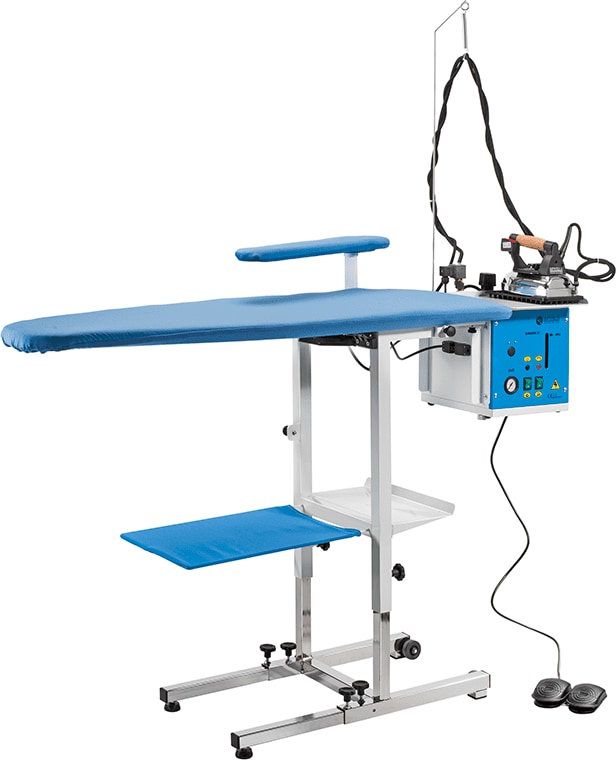 Tabla de planchar semiprofesional con caldera de acero inoxidable 4,5 litros - Ker/5