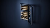 thumbnail of Küppersbusch Einbau-Weinklimaschrank mit 2 Temperaturzonen für bis zu 38 Flaschen und Touch-To-Open Türöffnung FWK2852.0S