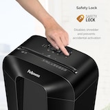 thumbnail of Destructora trituradora de papel Fellowes LX50, uso personal, destruye hasta 9 hojas en partículas de 4x37mm, Din P-4, papelera 17 litros/217 hojas