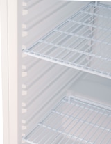 thumbnail of Romux® Kühlschrank ABS 600 Liter mit 1 Tür Glastür 77 cm mit Umluftkühlung weiß | Gastro Kühlschrank mit 600 L Kapazität - 4 Einlegeböden und 280 W