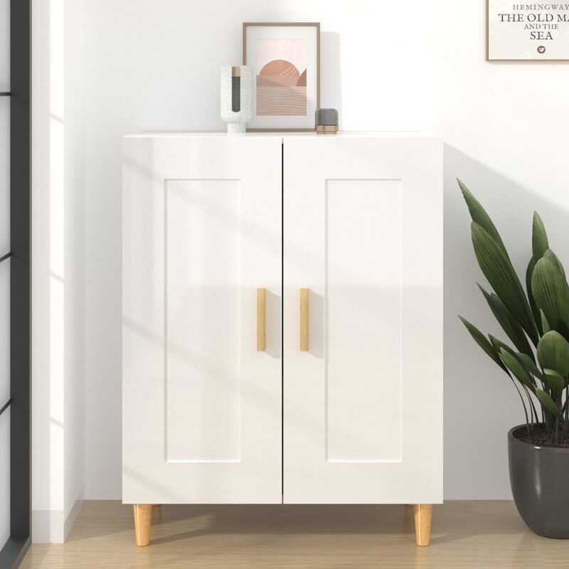 Ein weißer Schrank mit Holzakzenten.