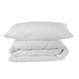 thumbnail of Bettwäschegarnitur Premium Seersucker, 100% Baumwolle, mit Hotelverschluss, bügelfrei, ca. 130 g/qm (80/80 cm + 135/200 cm, weiß