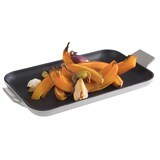 thumbnail of Servierpfännchen aus Gusseisen emailliert  20 x 13 cm