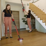 thumbnail of Einhell Akku Stielsauger TE-SV 18 Li solo beutellos Zyklonsauger inkl. 2,5 Ah Starterkit