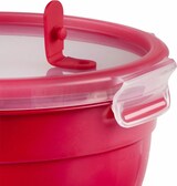 thumbnail of Emsa CLIP & MICRO Mikrowellendose Rund, Lunchbox, Frischhaltedose, Kunststoff, Rot, 2.6 L, N1060600