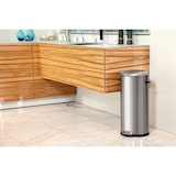 thumbnail of PROREGAL Retro Treteimer mit markanten Griffen und Kugelkappe | 30 Liter, HxØ 68,5x29,2cm | Kunststoff-Inneneimer | Silber