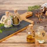 thumbnail of Relaxdays Dekogläser 30er Set, Glasflaschen mit Korken, 60 ml, zum Befüllen mit Deko, Gewürzgläser, transparent/natur