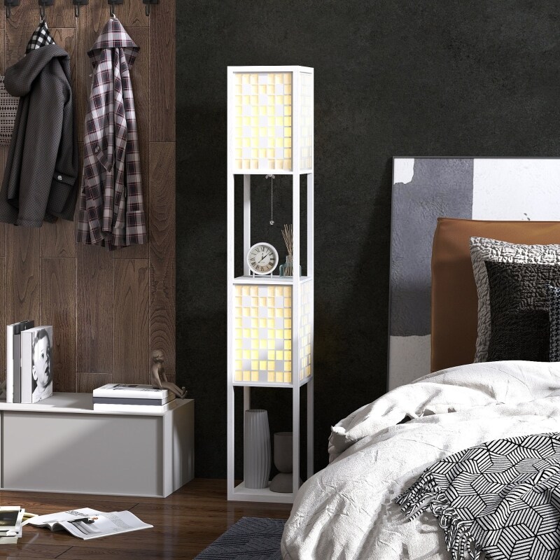 Ein weißer Stehlampe mit Regalen und Uhr.