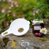 thumbnail of Westmark Set Passiermaschine, 23 cm + Einmachtrichter, weiß, PP, 119622E6