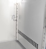 thumbnail of Gasfrit – Kühltheke für Unterbau, Wandmodell mit 4 Türen aus Edelstahl, Umluftkühlung, 2230 × 700 × 850 + 100 mm, hohe Qualität