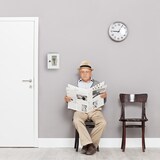 thumbnail of Relaxdays Notschlüsselkasten mit Glasscheibe, Hammer & Schlüssel, abschließbar, Metall, Notschlüsselbox, Notkasten, weiß