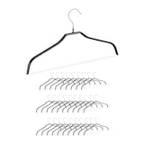 thumbnail of Relaxdays Rutschfeste Kleiderbügel, 30er Set, Hemdenbügel, Blusenbügel mit Gummiummantelung, Metall, 42 cm, schwarz