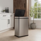 thumbnail of WellHome - Cubo de Basura de 70L color Metálico en Acero inoxidable con Sensor automático y Filtro antiolor 39x27x78cm
