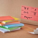 thumbnail of 50 x Umzugsetiketten (105 x 75 mm) gelb selbstklebend Rückstandlos ablösbar Kartonaufkleber Sticker Umzugsaufkleber beschriften BB-Verpackungen