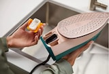 thumbnail of Philips DST8030/70 Grün Opal Dampfbügeleisen - 3000 Watt, 350ml, 240g Dampfstoß