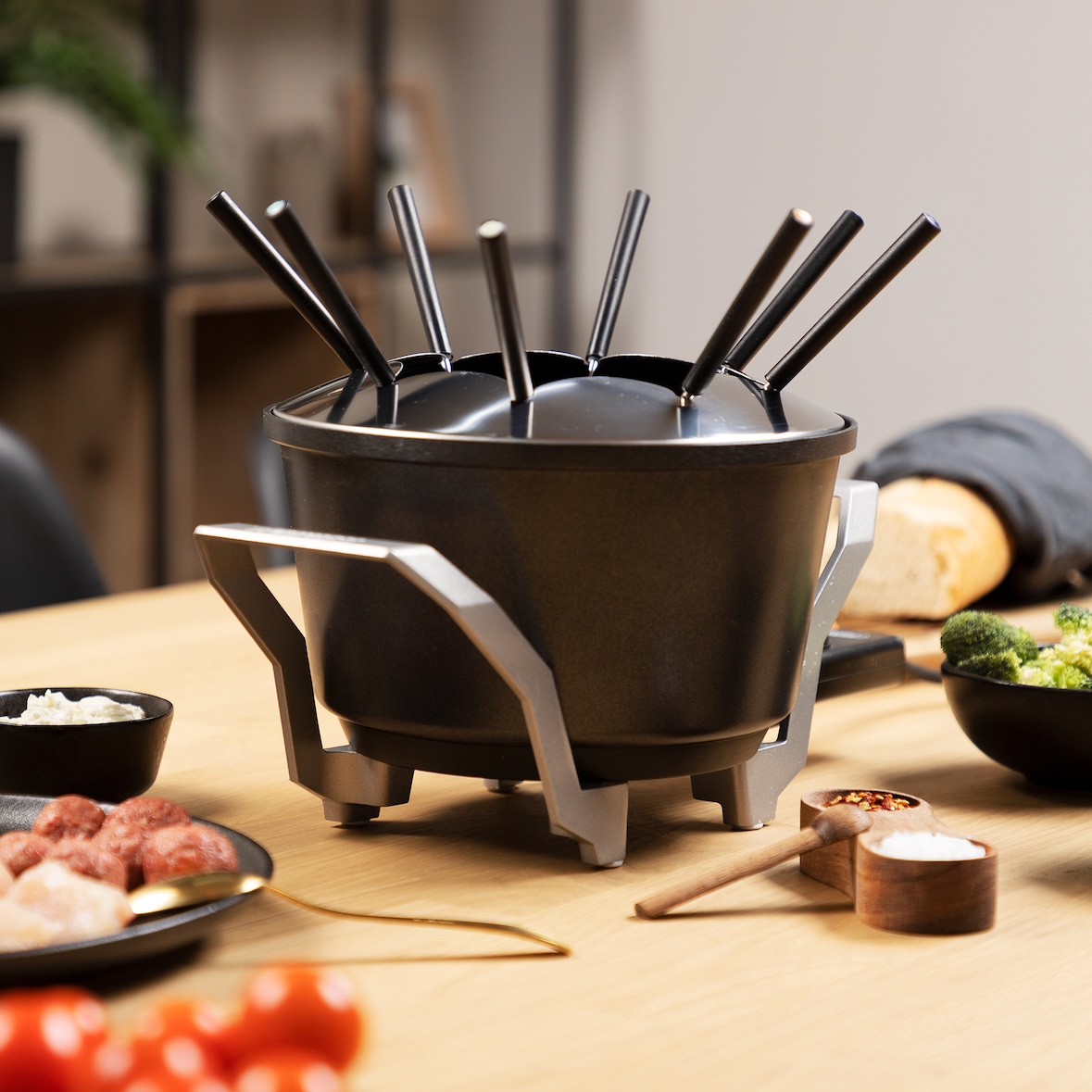 PRINCESS Fondue con Volumen 1,5 L, 8 personas, fondue de aceite, chocolate, china y de queso, Indicador de nivel máximo, Base antideslizante, 800 W