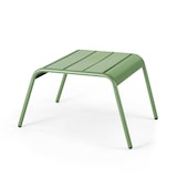 thumbnail of Poltrona e poggiapiedi in metallo verde cactus.