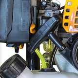 thumbnail of Fumigador a gasolina GARLAND FUM 250G-V19: 25,6cc, 1CV. 9,6kg. Doble lanza, accesorio extensible. Hasta 25 Bar, 6,5 l/min. Incluye manguera de 10m.
