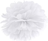 Ein weißer Pompon aus Papier.