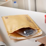 thumbnail of 100 x Luftpolsterversandtasche (350 x 470 mm) 10 / K braun Luftpolstertaschen Umschläge Versandtaschen Selbstklebeverschluss Briefe BB-Verpackungen