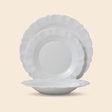 thumbnail of San Ignacio – 12-teiliges Geschirrset aus Opalglas Weiß mit 4 Gläsern aus Kristallglas à 300 ml