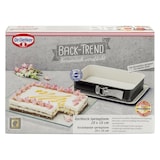 thumbnail of Moule à manqué 28 cm et moule rectangulaire 28 x 18 cm Dr. Oetker Back Trend