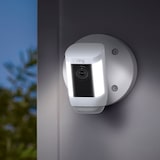 thumbnail of Ring Spotlight Cam Pro Wired Box IP-Sicherheitskamera Draußen 1920 x 1080 Pixel Decke/Wand