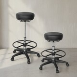 thumbnail of Arbeitshocker ROLAND Schwarz Rund Sitzhocker Rollen gebremst Arbeitsstuhl 120KG Hocker