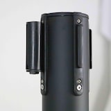 thumbnail of Poteaux de guidage à sangle rétractable