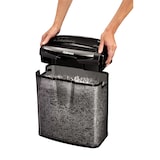 thumbnail of Fellowes Distruggidocumenti a frammento M-7CM, 7 fogli, per uso personale, con blocco di sicurezza, cestino da 13 litri, sicurezza P-4, nero, 4701801