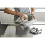 thumbnail of KitchenAid Ijsmachine 5KSMICM, 1,9 l, 27,9 x 21,6 x 17,8 cm (B x D x H), ijskom met roerarm en aandrijfadapter, grijs/ wit