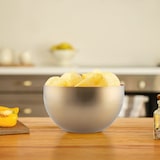 thumbnail of Relaxdays Salatschüssel Edelstahl, 1 L, runde Metallschüssel zum Backen & Servieren, Ø 15 cm, Küchenschüssel, rot/gold