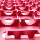 thumbnail of Paquet de 100 dalles antidérapantes MAXI Rouge (11m² env.) Extra-renforcées : garages, voitures, motos, hôtels, industrie, etc