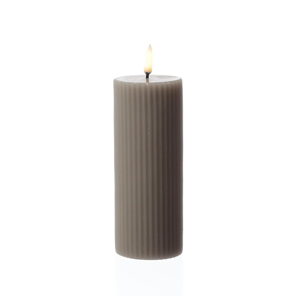LED Kerze Thea Uyuni mit Rillen Timer bis 400Std. D: 5,8cm H:15,2cm gerillt sand