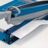 thumbnail of DAHLE Cisaille professionnelle 561 A4+ Capacité : 35 feuilles 00561-21285
