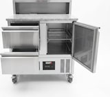 thumbnail of Romux® Saladette und Pizzatisch 1 Tür und 2 Schubladen 90x70 cm 220 Liter Fassungsvermögen für Behälter | Kühltisch von Pizzen und Salaten