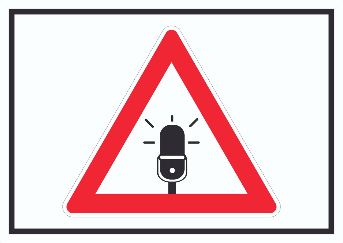 Achtung Audioüberwachung Schild Symbol A4 Rückseite selbstklebend