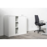 thumbnail of ROCADA, sedia professionale con braccioli regolabili, scocca nera e rivestimento nero. dimensioni 660x660x1180mm