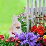 thumbnail of Relaxdays Gartenzwerg Mittelfinger, böser Gnom, wetterfest, frostsicher, Wichtel rauchend, Gartenfigur, Kunststein, weiß