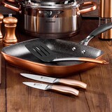 thumbnail of BERGNER - Set 3 padelle Ø16/20/24cm in alluminio pressato colore grigio metallizzato con Set 3 coltelli in acciaio inossidabile con supporto magnetico