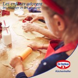 thumbnail of Set van 2 Dr. Oetker kerst smiley gezicht Linzer koekjesvormpjes