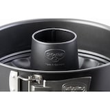 thumbnail of Dr. Oetker Molde Redondo para Roscos Y Tartas, Molde Desmontable 24 Cm con Doble Base, Acero con Revestimiento Especial Antiadherente, Color Negro, 1