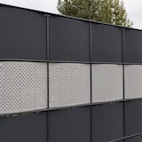 thumbnail of zaun|zu® Sichtschutzstreifen PP Premium Gelocht 15 Prozent Streifen Rot 50m