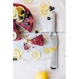 thumbnail of Microplane Professional Serie Zester Reibe 59020