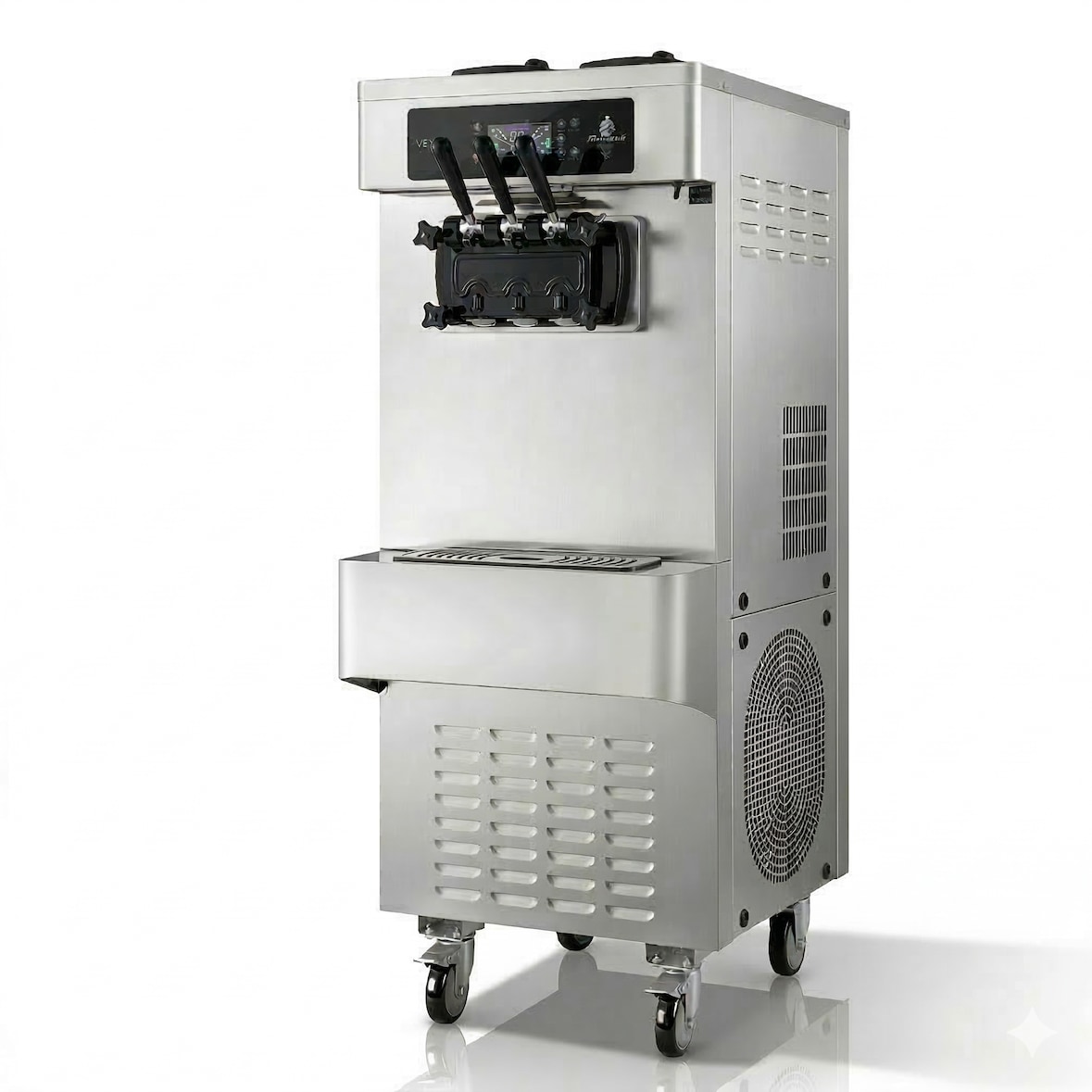 Máquina de Helado Soft de pie, 3 boquillas, 28L/h con bomba de aire y sistema de prerenfriamiento